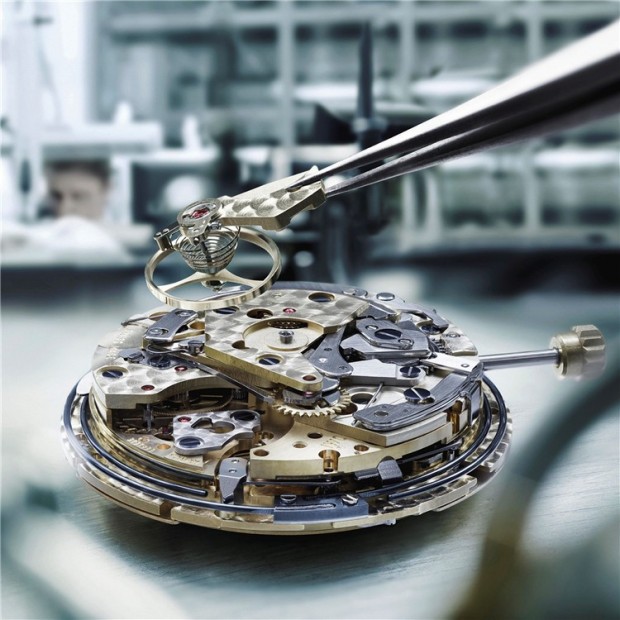 泰格豪雅手表维修（泰格豪雅材质老化）