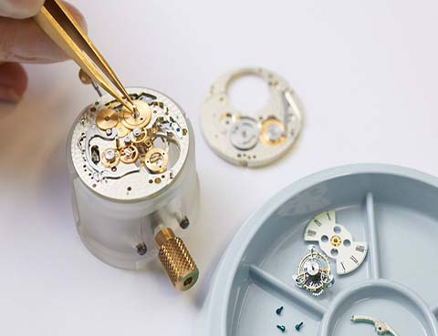 泰格豪雅手表维修服务点（泰格豪雅动力不足）