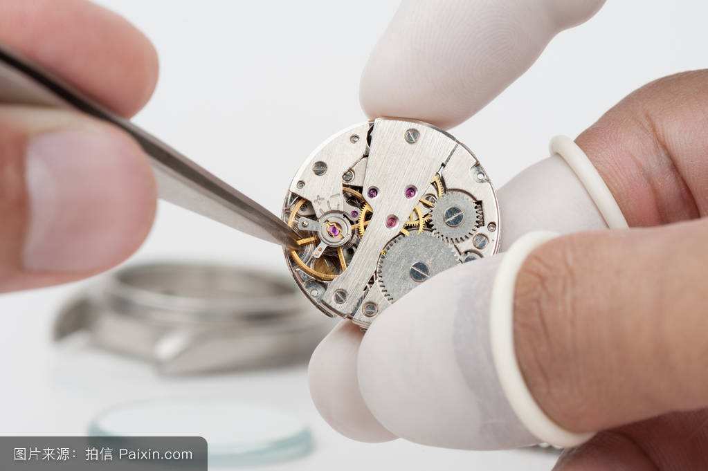 泰格豪雅手表维修服务中心（泰格豪雅指针维修）