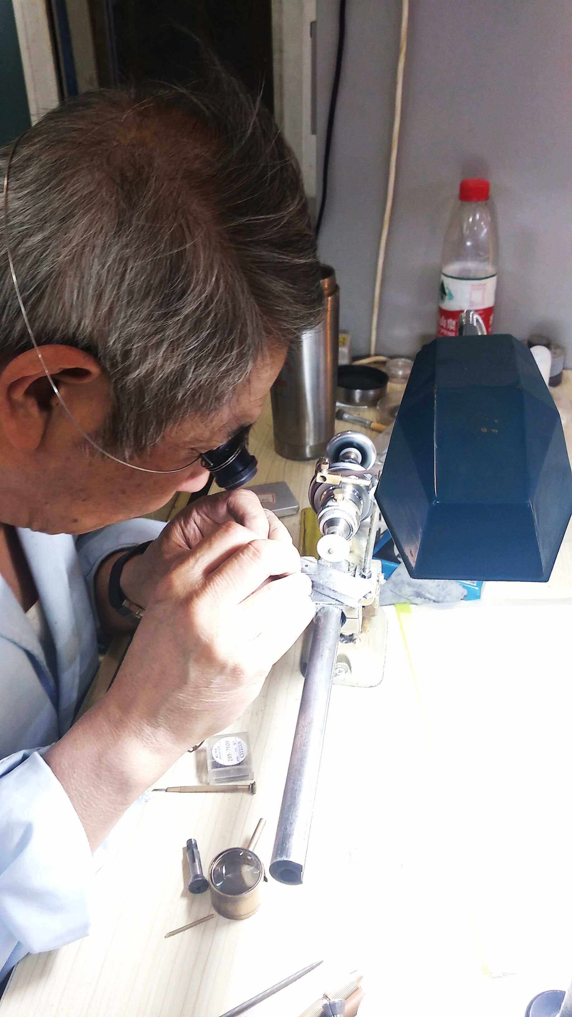 泰格豪雅售后服务热线（泰格豪雅机芯进灰）